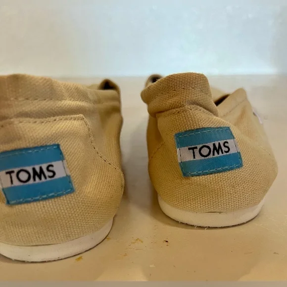 TOMS beige ivory neutral white Slides Size 10 new - Picture 4 of 8